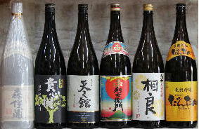 佐藤・黒 ＋ 村尾 ＋ 魔王 ＋ 楽天市場】森伊蔵 幻の幻焼酎　2012年　森伊蔵、魔王、伊佐美 ＋ 合計 1800ml 伊佐美 焼酎